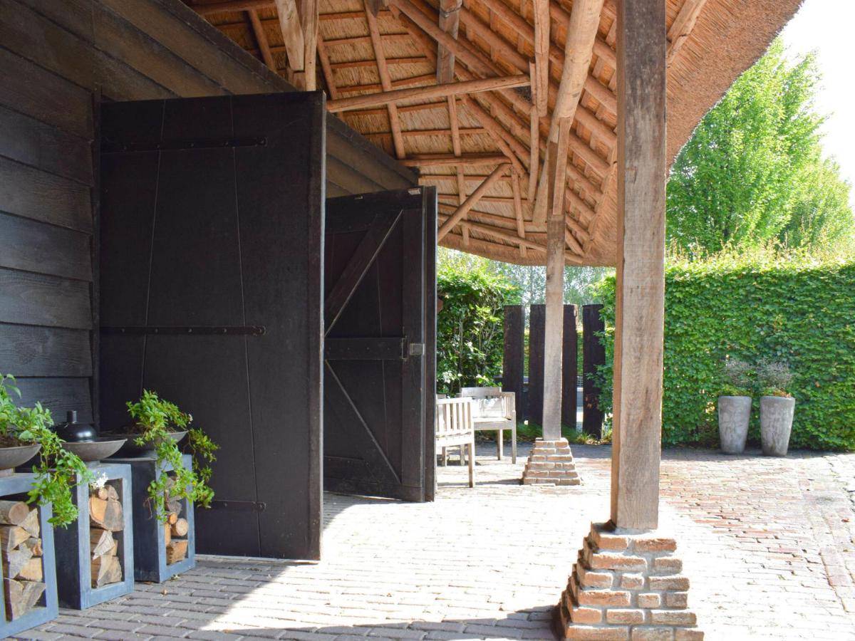 Unique Holiday Home With A Hot Tub Alphen  Kültér fotó